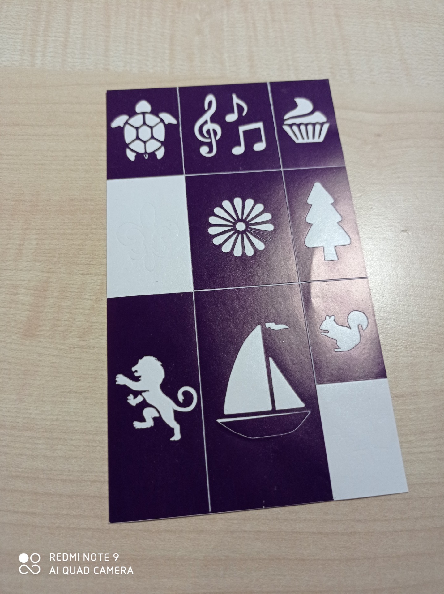 tartaruga, note musicali, cupcake, margherita, pino, leone, barca, scoiattolo